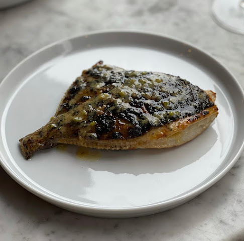 Twenty Seven Harbour Street by null