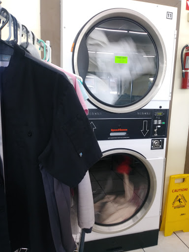 Laundry «Coin Laundry», reviews and photos, 1901 W Vine St, Kissimmee, FL 34741, USA