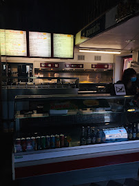 Atmosphère du Restaurant Friterie Snack St Lazare à Maubeuge - n°8