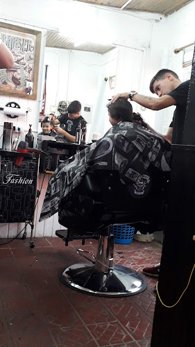 HACHE Barber - Barbería
