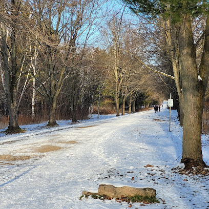 Arboretum Promenade