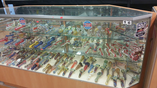 Tobacco Shop «Starbuzz Smoke Shop», reviews and photos, 668 Soscol Ave, Napa, CA 94559, USA