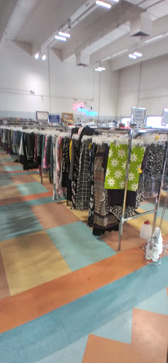 Thrift Store «Indian School Thrift», reviews and photos, 2740 W Indian School Rd, Phoenix, AZ 85017, USA