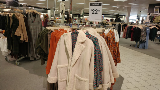 Shopping Mall «The Shops at South Town», reviews and photos, 10450 State St #2320, Sandy, UT 84070, USA