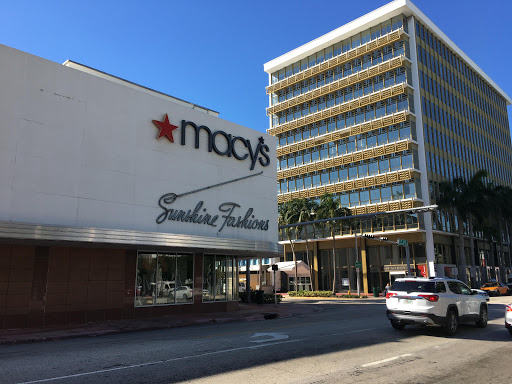 Stores to buy women's underwear Miami