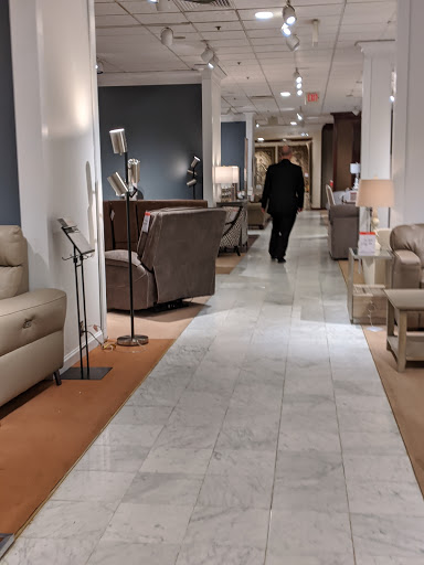 Shopping Mall «Holyoke Mall», reviews and photos, 50 Holyoke St, Holyoke, MA 01040, USA