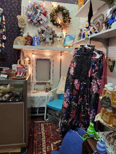 Flea Market «Irvington Flea Market», reviews and photos, 6301 E Washington St, Indianapolis, IN 46219, USA