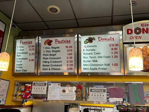 Donut Shop «Circle Donuts», reviews and photos, 2201 N Lakewood Blvd, Long Beach, CA 90815, USA