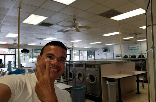 Laundromat «Laundry Express & Cleaner», reviews and photos, 5360 S John Young Pkwy, Orlando, FL 32839, USA