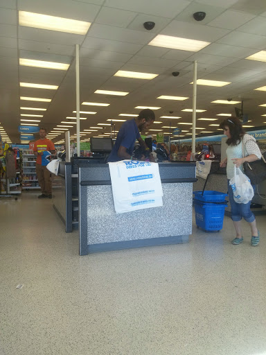 Clothing Store «Ross Dress for Less», reviews and photos, 7615 Evergreen Way, Everett, WA 98203, USA