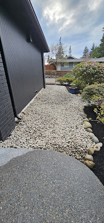 Carmona Landscaping and Tree Services - Photo 4 - Car repair in , Marysville