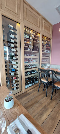 Atmosphère du Restaurant La Vinotek à Hendaye - n°6