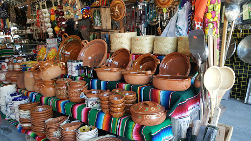 Flea Market «Parkland Flea Market & Restaurant», reviews and photos, 4994 Murfreesboro Rd, Lebanon, TN 37090, USA