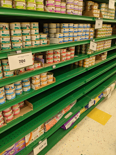 Pet Supply Store «Pet Supplies Plus», reviews and photos, 311 Sagamore Pkwy N, Lafayette, IN 47904, USA