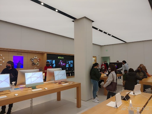 Computer Store «Apple Stoneridge Mall», reviews and photos, 1 Stoneridge Mall Rd, Pleasanton, CA 94588, USA