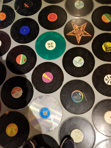 Record Store «The Record Exchange», reviews and photos, 8642 Colesville Rd, Silver Spring, MD 20910, USA
