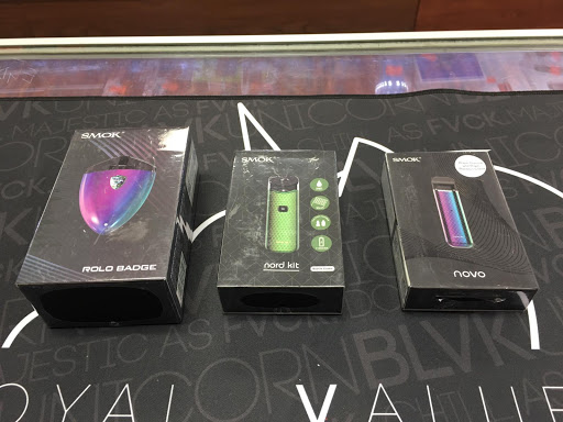 Tobacco Shop «Smoke 4 Less», reviews and photos, 909 S Central Ave, Compton, CA 90220, USA