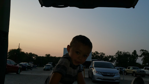 Drive-in Movie Theater «Starlite Drive-In Theatre», reviews and photos, 3900 S Hydraulic Ave, Wichita, KS 67216, USA