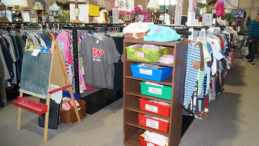 Store «Interfaith Hand Me Up Shop», reviews and photos, 25018 Spring Ridge Dr, Spring, TX 77386, USA