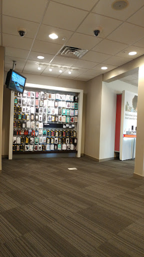 Cell Phone Store «Verizon», reviews and photos, 33830 US Hwy 19 N, Palm Harbor, FL 34684, USA