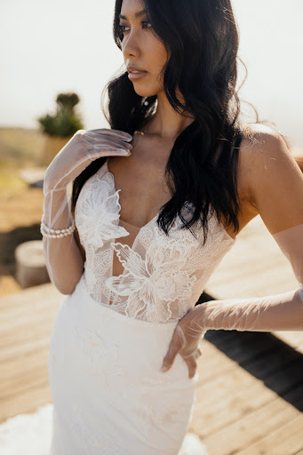 Bridal Shop «a&bé bridal shop dallas», reviews and photos, 154 Glass St #110, Dallas, TX 75207, USA