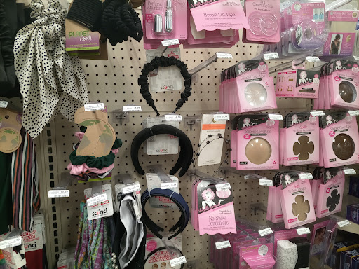 Drug Store «CVS», reviews and photos, 7400 Collins Ave, Miami Beach, FL 33141, USA