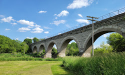 Turtle Creek Parkway (Stone Arch Bridge)
