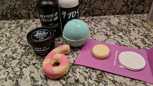 Cosmetics Store «LUSH Fresh Handmade Cosmetics», reviews and photos, 3966 Westheimer Rd, Houston, TX 77027, USA