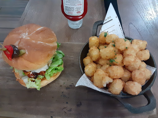 Hotel «Embassy Suites by Hilton Seattle North Lynnwood», reviews and photos, 20610 44th Ave W, Lynnwood, WA 98036, USA