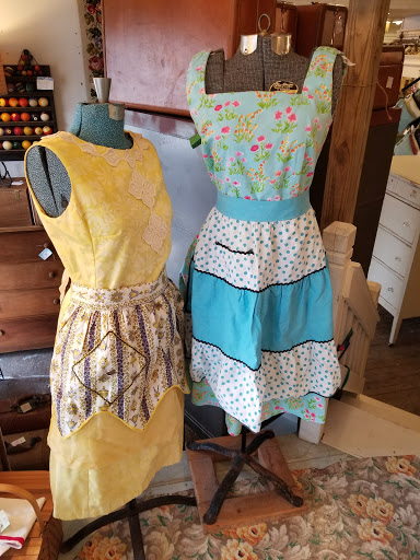 Antique Store «A Corner Cottage», reviews and photos, 895 Conner St, Noblesville, IN 46060, USA