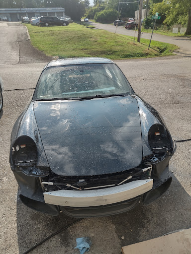Auto Body Shop «Euro Auto Body Shop», reviews and photos, 318 Lellyett St, Nashville, TN 37209, USA