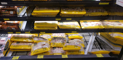 Grocery Store «Grocery Outlet Bargain Market», reviews and photos, 1320 Railroad Ave, Livermore, CA 94550, USA