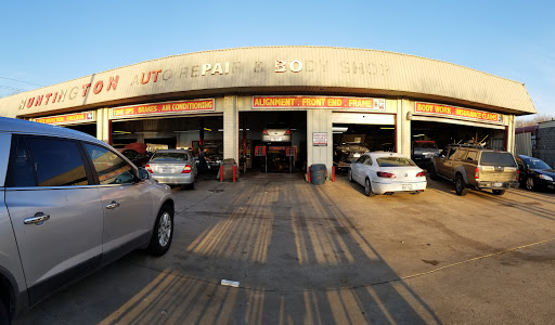 Auto Repair Shop «Huntington Auto Repair & Body Shop», reviews and photos, 9015 S Dairy Ashford Rd, Houston, TX 77099, USA