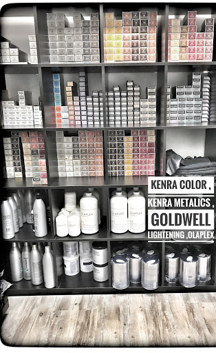 Beauty Salon «Rudy Del Cid Beauty Salon», reviews and photos, 7251 Owensmouth Ave, Canoga Park, CA 91303, USA