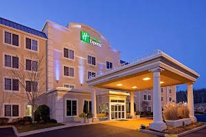Holiday Inn Express Boston-Milford, an IHG Hotel image