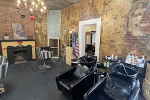 Rusted Roots Hair Lounge image
