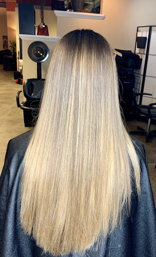 Hair Salon «Studio Salon», reviews and photos, 8412 Myers Rd E #202, Bonney Lake, WA 98391, USA