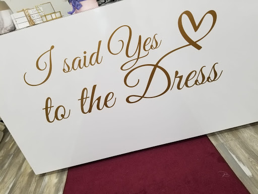 Bridal Shop «Laurel Bridal», reviews and photos, 3701 N Harlem Ave, Chicago, IL 60656, USA