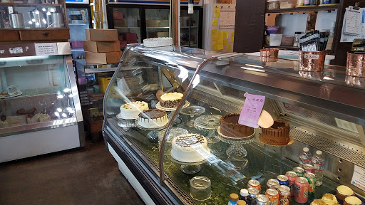 Bakery «Piece of Cake Bakery», reviews and photos, 8306 SE 17th Ave, Portland, OR 97202, USA