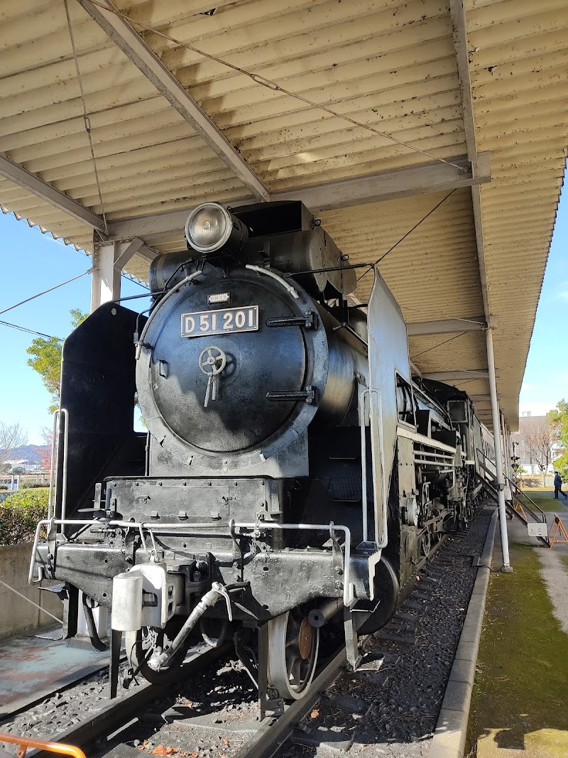蒸気機関車 D51 201号機・オハフ33 2424