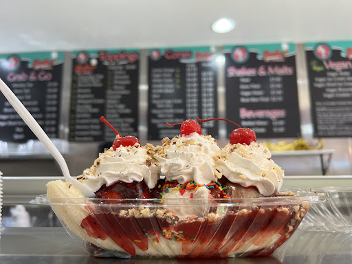 Ice Cream Shop «Babes Ice Cream & Dessert», reviews and photos, 2264 S Kinnickinnic Ave, Milwaukee, WI 53207, USA