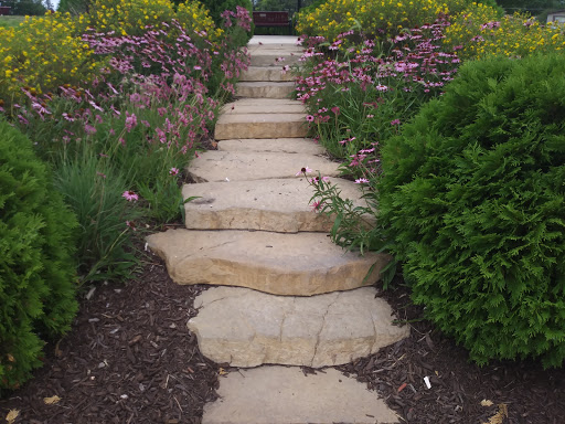 Park «Lake Park», reviews and photos, 2100-2198 Lee St, Des Plaines, IL 60018, USA