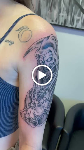 Explore finger hand tattoo ideas, creative tattoo ideas in Vancouver, available at New Ink Tattoo