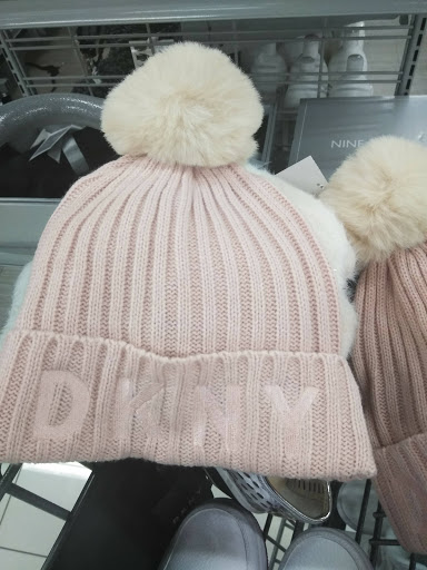 Shopping Mall «Oakdale Village Shopping Center», reviews and photos, 8301 3rd St N, St Paul, MN 55128, USA