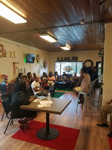 Hookah Bar «OTL Smoke Shop And Lounge», reviews and photos, 4109 Henderson Blvd, Tampa, FL 33629, USA