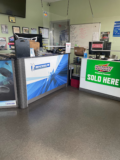 Tire Shop «Hancock Tire & Auto», reviews and photos, 10922 Bloomingdale Ave, Riverview, FL 33578, USA