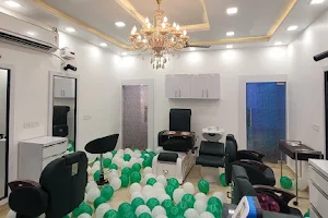 Cutes Beauty Parlour & Training Centre (for ladies only) image