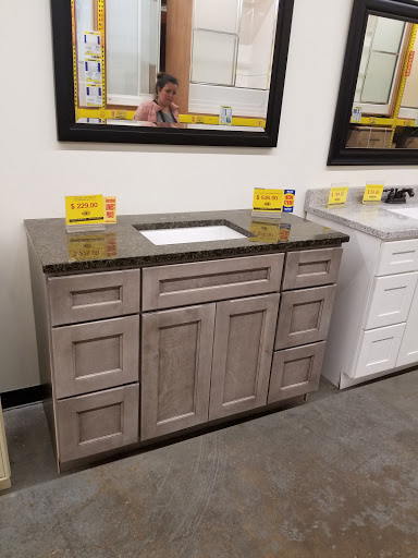 Home Improvement Store «Surplus Warehouse», reviews and photos, 3813 Ross Clark Cir, Dothan, AL 36303, USA