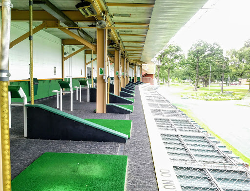 Golf Driving Range «Golf Center Des Plaines», reviews and photos, 353 N River Rd, Des Plaines, IL 60016, USA