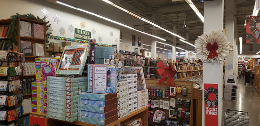 Book Store «Half Price Books», reviews and photos, 39152 Fremont Hub, Fremont, CA 94538, USA